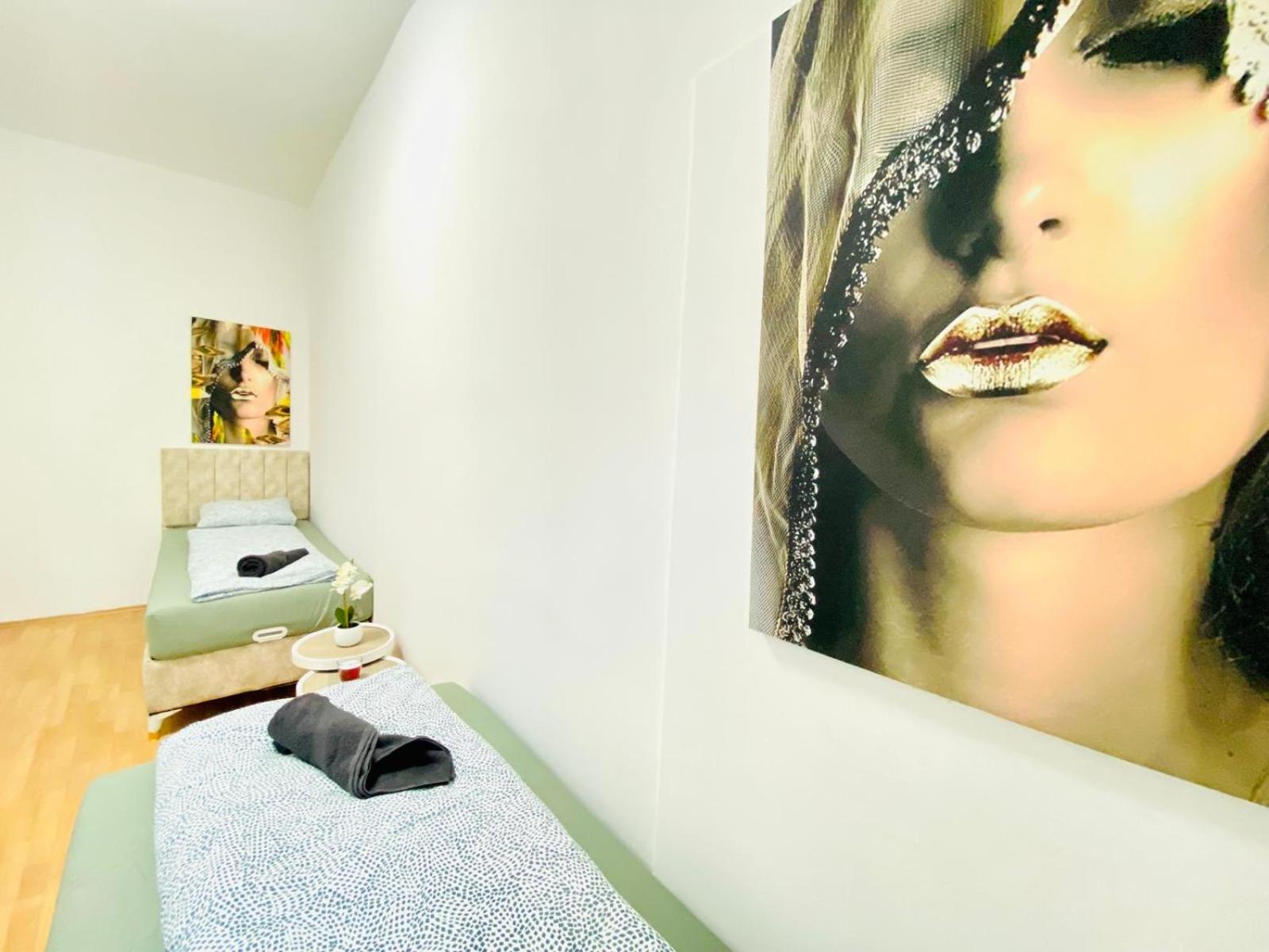 וינה Bright 5Br Shared Apartment W Great Transport Link מראה חיצוני תמונה