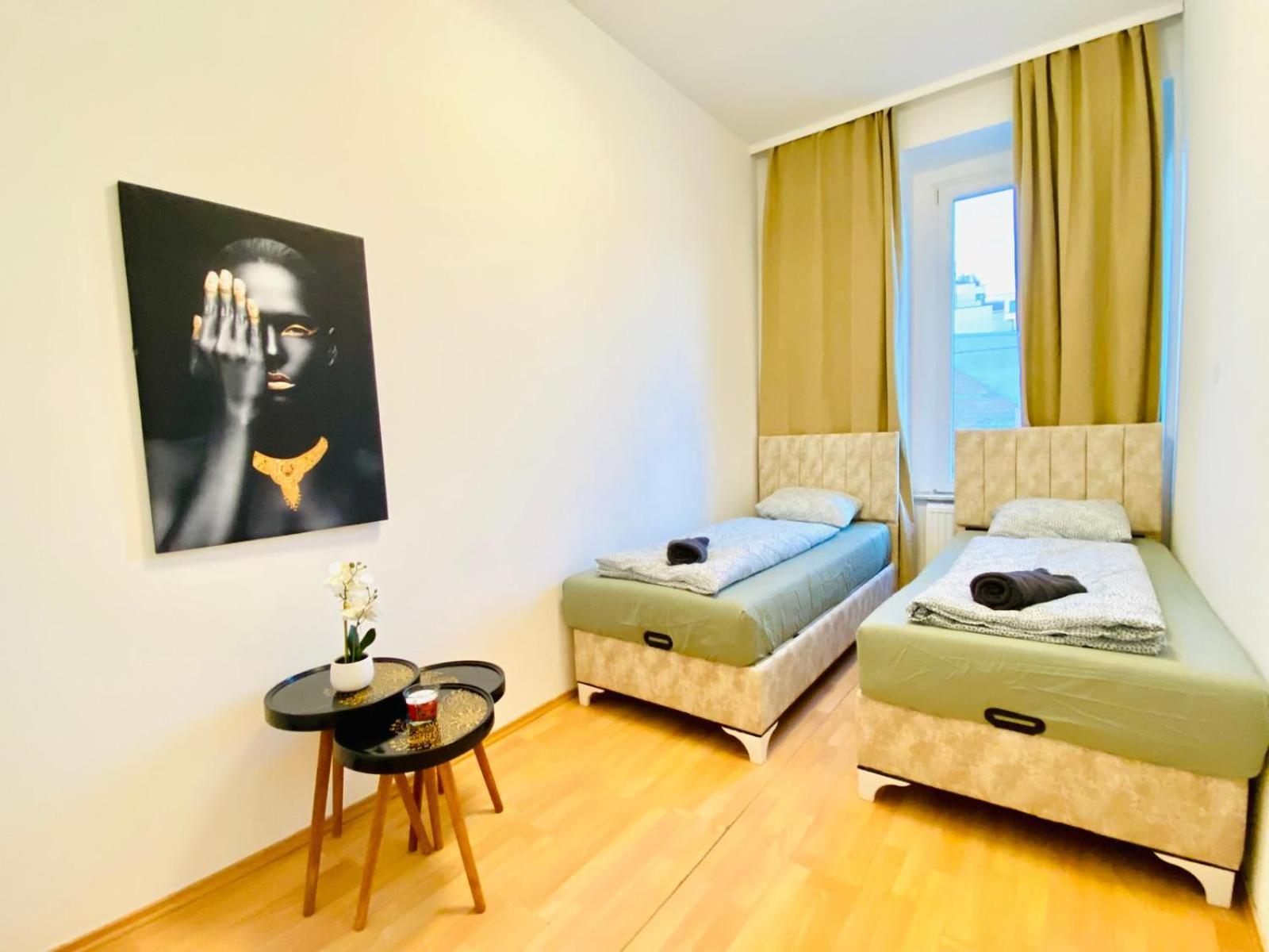 וינה Bright 5Br Shared Apartment W Great Transport Link מראה חיצוני תמונה
